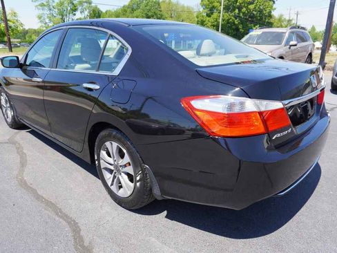 Used 2015 Honda Accord LX image 8