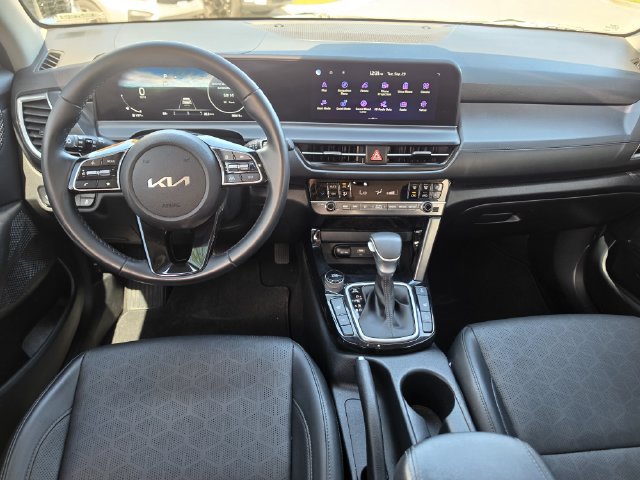 Certified 2024 Kia Seltos EX AWD/4WD image 7