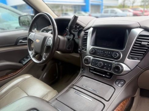 Used 2020 Chevrolet Tahoe Premier image 14