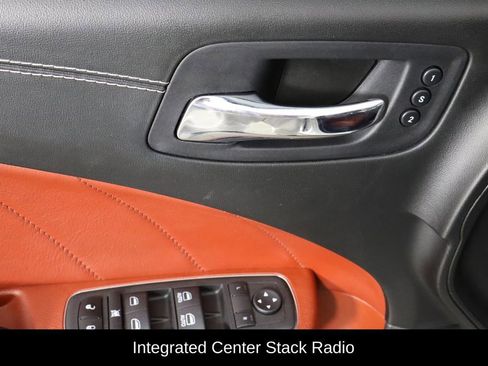 Used 2022 Dodge Charger SRT Hellcat w/ Harman/Kardon Audio Group image 18