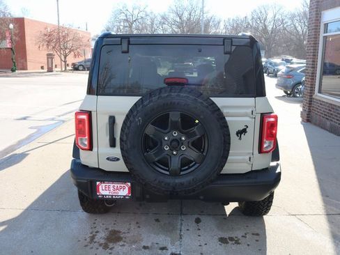 New 2025 Ford Bronco Big Bend w/ Black Diamond Package image 7