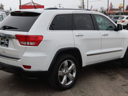Used 2013 Jeep Grand Cherokee Limited w/ Luxury Group II image 5