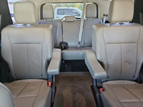 Used 2020 Ford Expedition XLT w/ Equipment Group 202A image 26