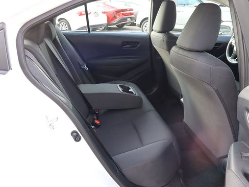 Used 2025 Toyota Corolla LE FWD image 21