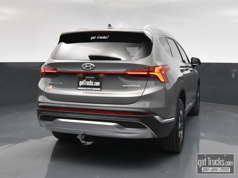 Used 2023 Hyundai Santa Fe SEL Premium image 6