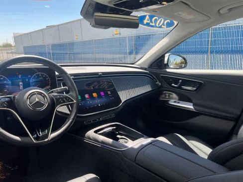 Certified 2024 Mercedes-Benz E 350 4MATIC Sedan image 15