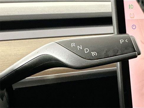 Used 2019 Tesla Model 3 Long Range image 18