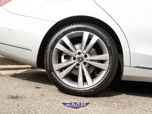 Used 2018 Mercedes-Benz S 560 560 4MATIC image 11