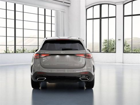 New 2026 Mercedes-Benz GLC 300 4MATIC image 25