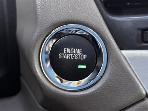 Used 2018 GMC Yukon SLT w/ Open Road Package image 23