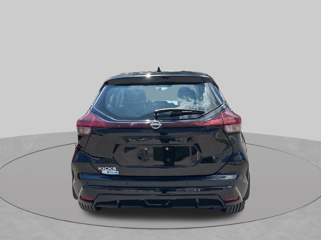 Certified 2022 Nissan Kicks S FWD image 33