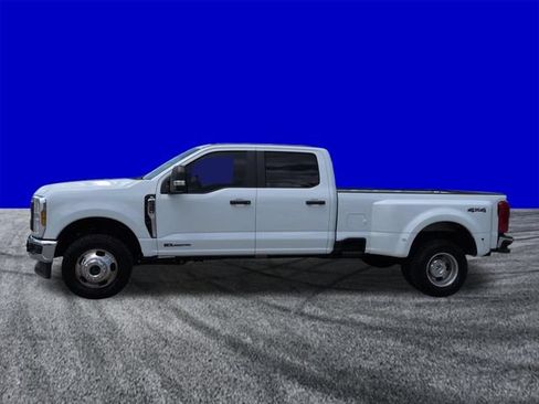 Certified 2024 Ford F350 XL w/ XL Chrome Package AWD/4WD image 6