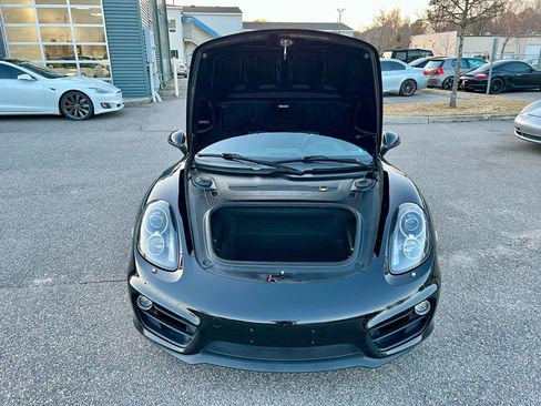 Used 2016 Porsche Cayman image 9