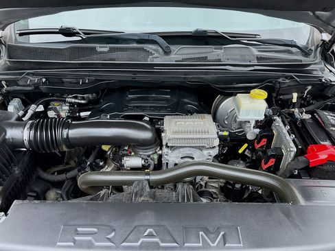 Used 2021 RAM 1500 Big Horn AWD/4WD image 31