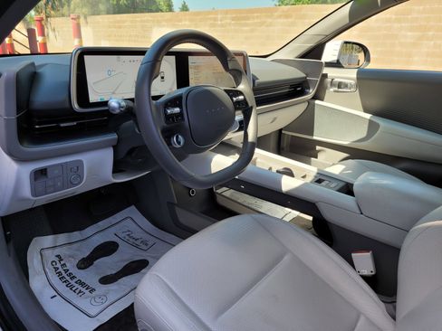 Used 2023 Hyundai Ioniq 6 SEL RWD image 9