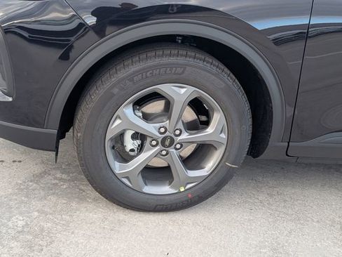 New 2026 Ford Escape ST-Line image 5