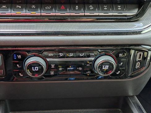 Used 2024 Chevrolet Silverado 1500 ZR2 w/ Technology Package image 10