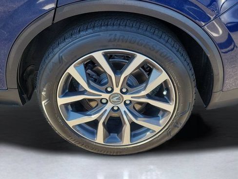 Certified 2024 Acura MDX FWD w/ Technology Package image 6