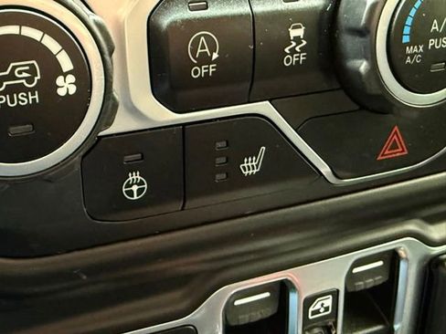 Certified 2021 Jeep Wrangler Unlimited Sport AWD/4WD image 24