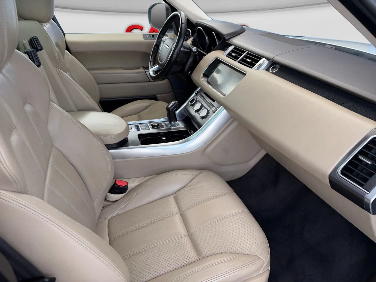 Used 2017 Land Rover Range Rover Sport SE AWD/4WD image 24