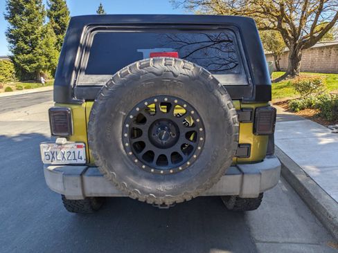 Used 2007 Jeep Wrangler Unlimited X w/ Trailer Tow Group AWD/4WD image 4