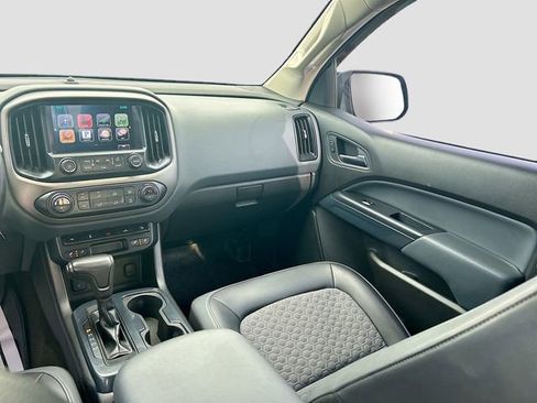 Used 2016 Chevrolet Colorado Z71 image 26