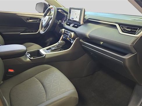 Used 2023 Toyota RAV4 XLE image 13