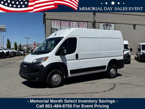 Used 2025 RAM ProMaster 2500 w/ Convenience Group FWD image 1