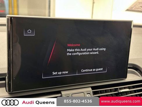 Used 2025 Audi Q5 2.0T Premium Plus w/ Premium Plus Package AWD/4WD image 24