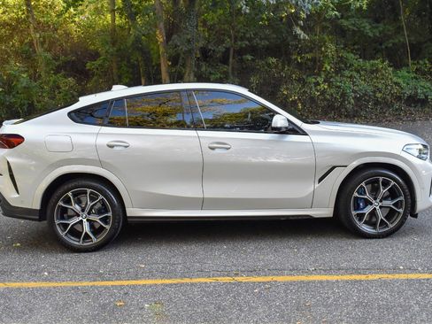 Used 2020 BMW X6 xDrive40i w/ Executive Package image 11
