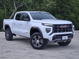 Used 2023 GMC Canyon AT4 w/ AT4 Premium Package AWD/4WD video 1
