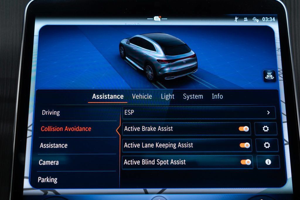 Used 2023 Mercedes-Benz EQE 350+ 4MATIC SUV w/ AMG Line Exterior Package image 29