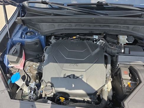 Used 2024 Kia Telluride S FWD image 31