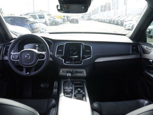Used 2019 Volvo XC90 T6 R-Design w/ Advanced Package image 22
