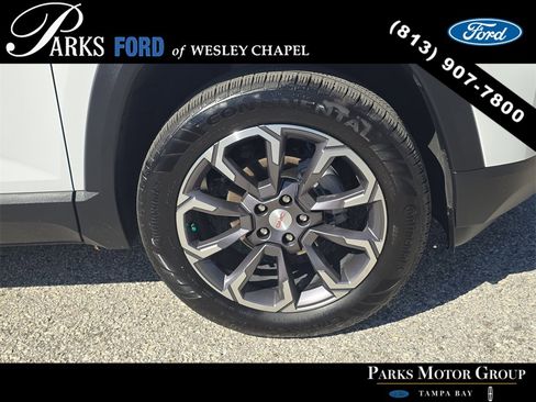 Used 2026 GMC Terrain Elevation w/ Elevation Premium Package image 32