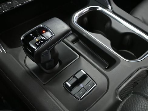 Used 2025 GMC Sierra 1500 Denali image 33