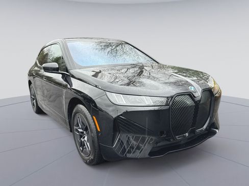 New 2026 BMW iX xDrive60 AWD/4WD image 1