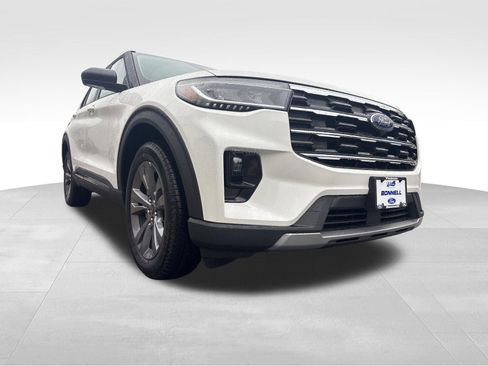 New 2026 Ford Explorer Active w/ Active Comfort Package image 10