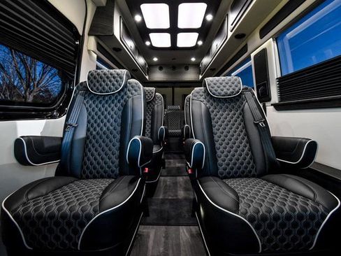 New 2024 Mercedes-Benz Sprinter 3500 image 3