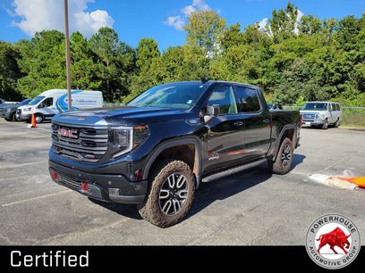 Used 2023 GMC Sierra 1500 AT4 w/ AT4 Premium Package