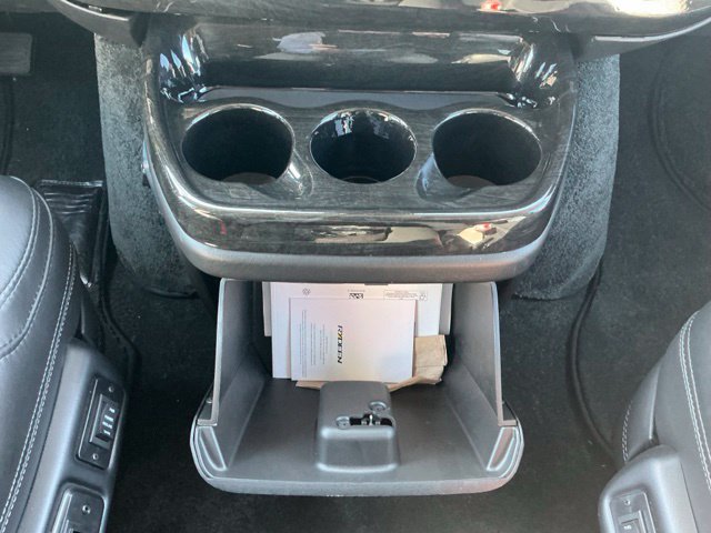 Used 2026 Chevrolet Express 2500 w/ Driver Convenience Package RWD image 27