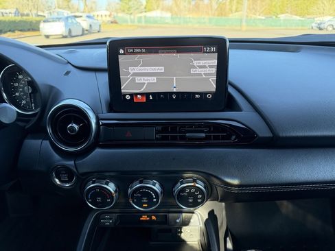 Used 2020 MAZDA MX-5 Miata RF Grand Touring image 24