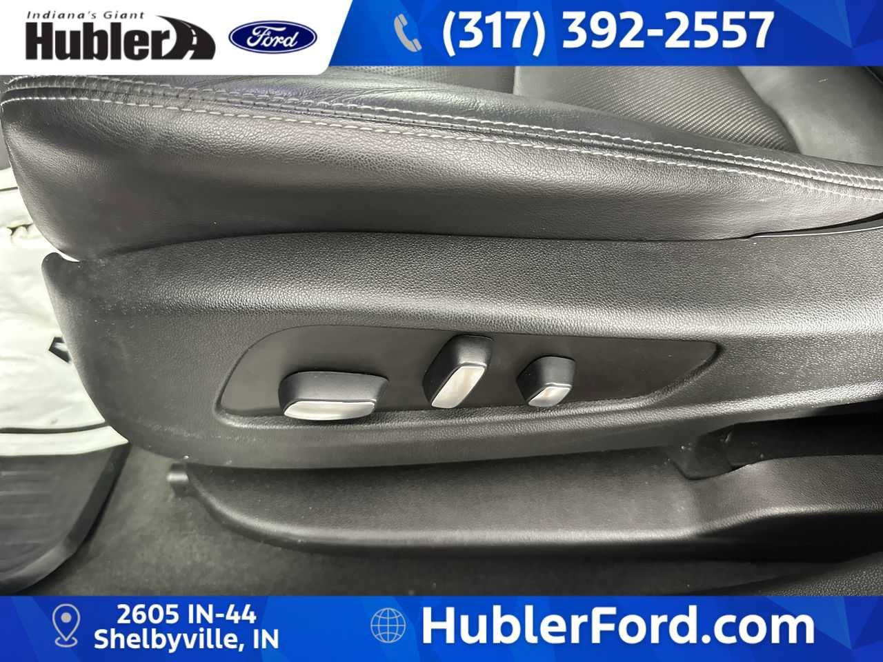 Used 2020 Cadillac XT5 Premium Luxury AWD/4WD image 12