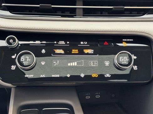 New 2026 INFINITI QX60 Luxe w/ Cargo Package image 33