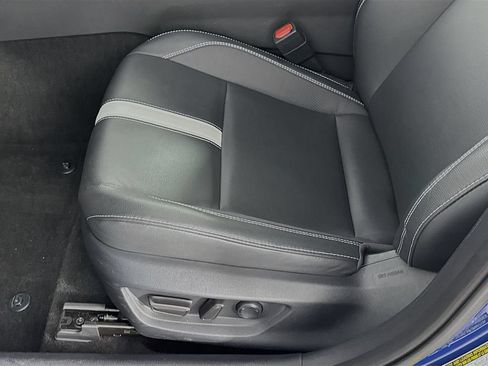 Used 2025 Toyota Camry SE FWD image 20