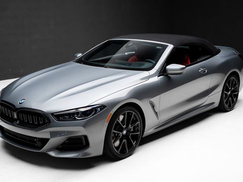 Used 2024 BMW 840i Convertible w/ M Sport Professional Package RWD image 5