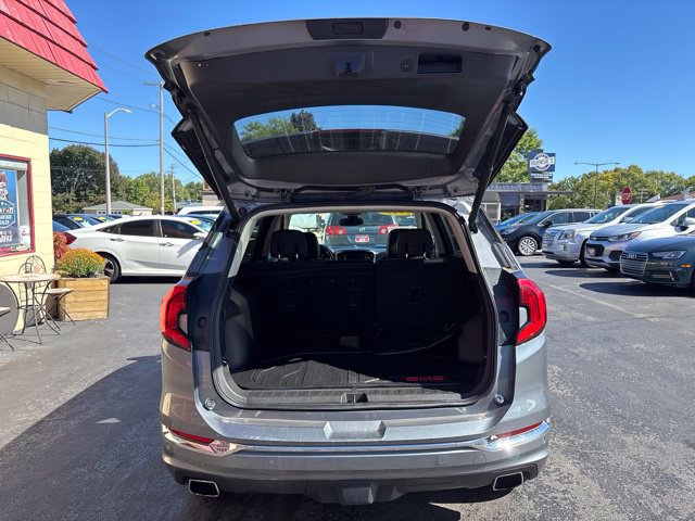 Used 2020 GMC Terrain Denali AWD/4WD image 17