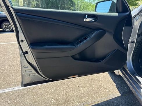 Used 2008 Nissan Altima 2.5 SL w/ SL Pkg FWD image 15
