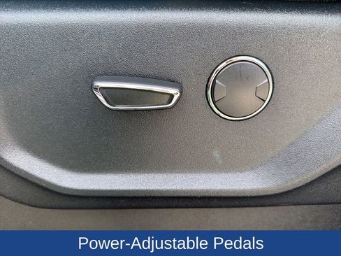 Certified 2018 Ford F150 XLT w/ Equipment Group 301A Mid image 15