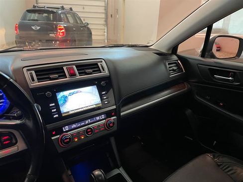 Used 2015 Subaru Outback 2.5i Limited AWD/4WD image 72